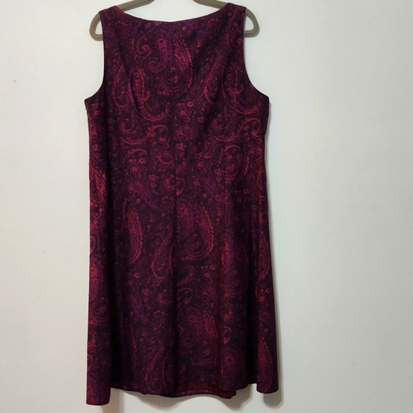 Land's End Dress 16 V Neck Sleeveless Knee Length Midi Purple Paisley A-Line - Picture 2 of 16